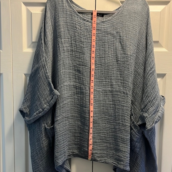 Women's Gray Linen Boho Top - Picture 5 of 6